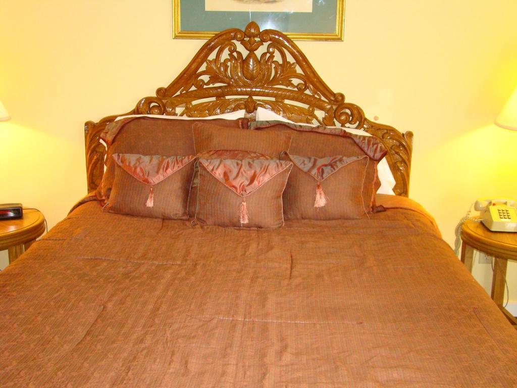 Happy Trails Motel Ludlow Room photo